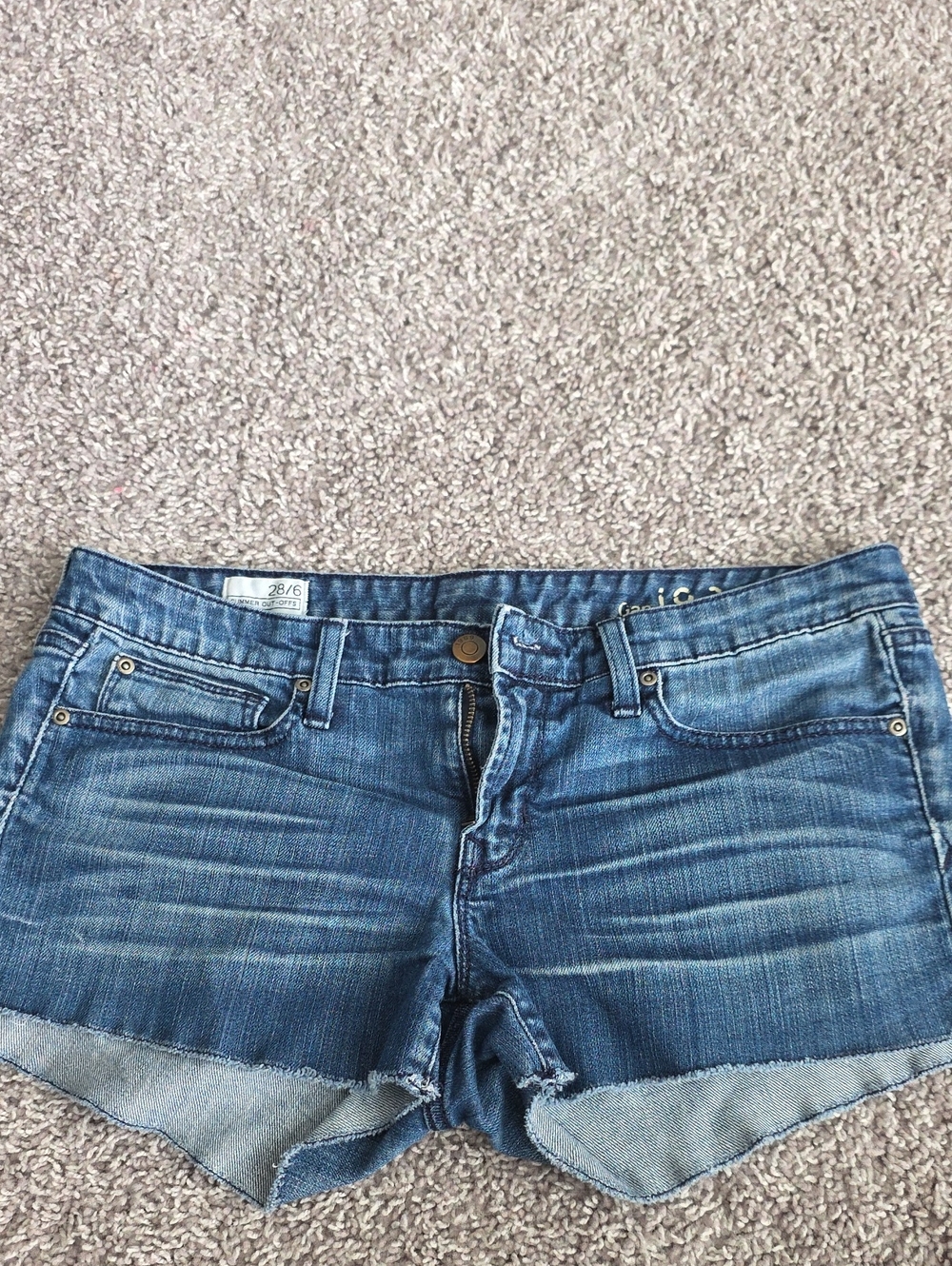 Gap Summer Out-offs Size 28/6